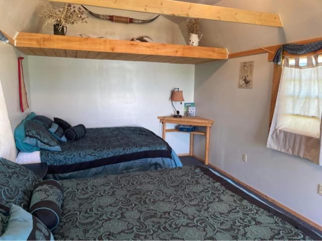 Montana Old West Cabins Guest House Babb Exterior photo